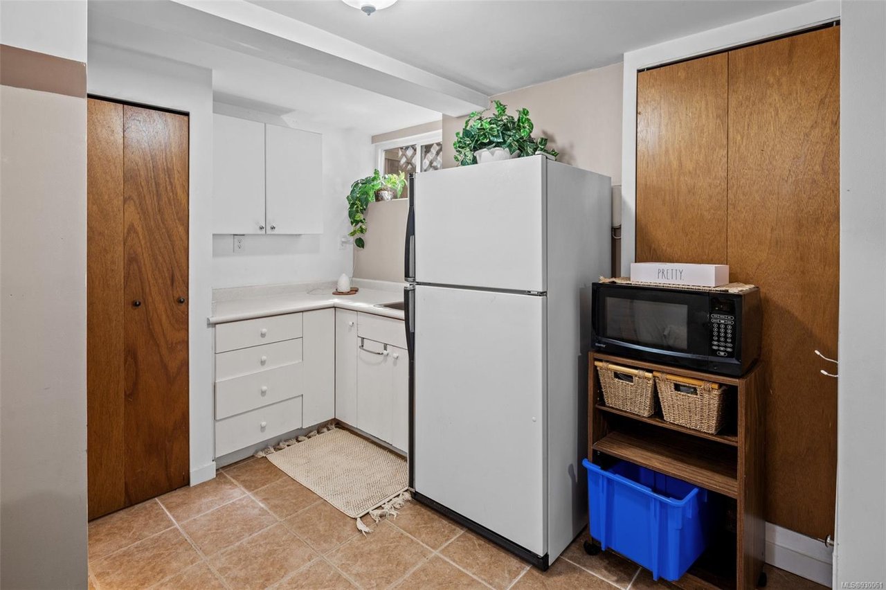 69-3987 Gordon Head Rd