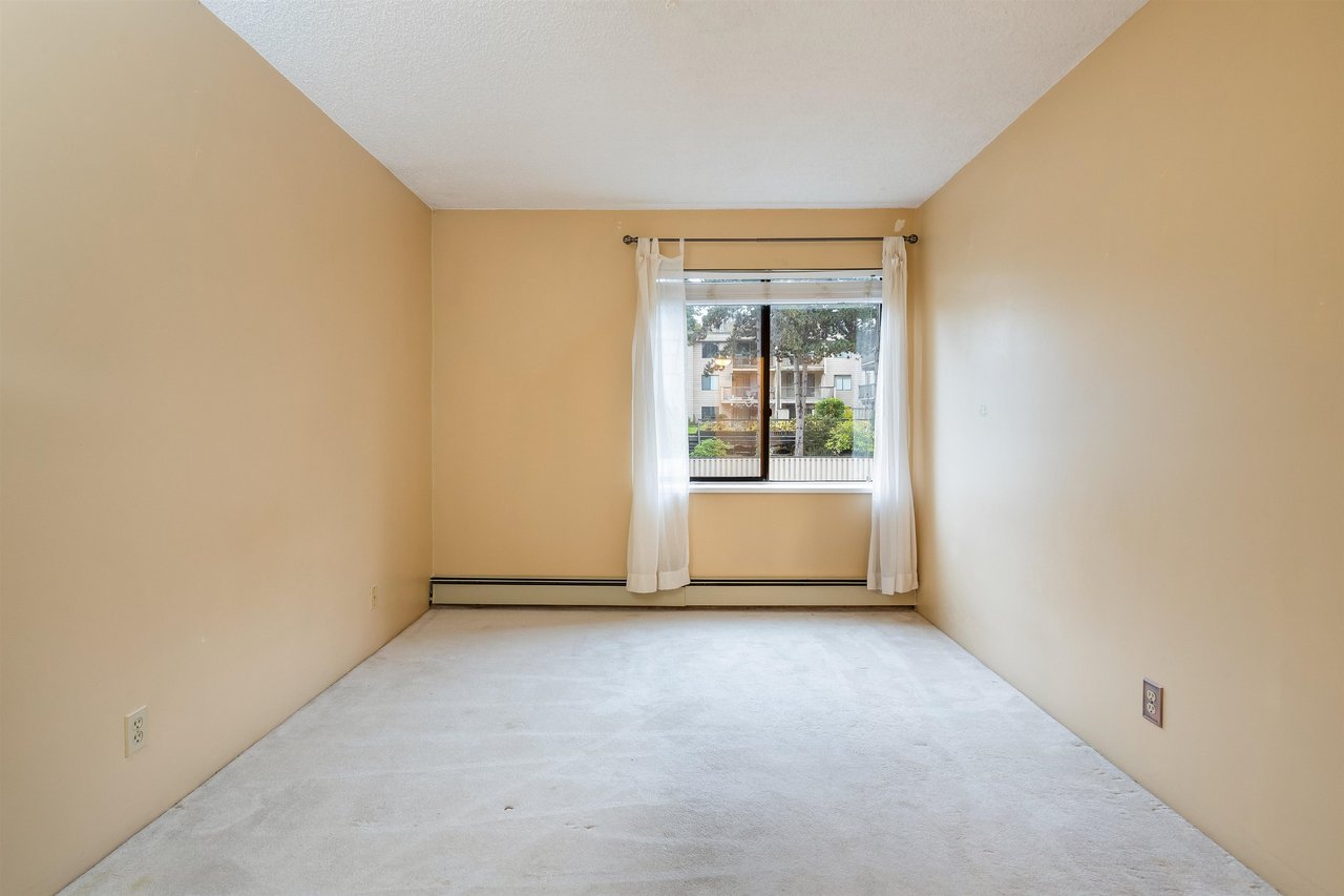 124-8411 Ackroyd Rd