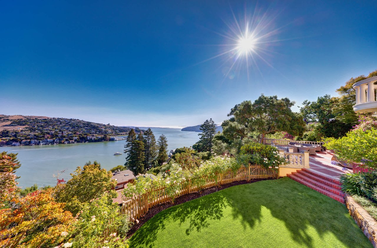 Iconic Belvedere View Estate