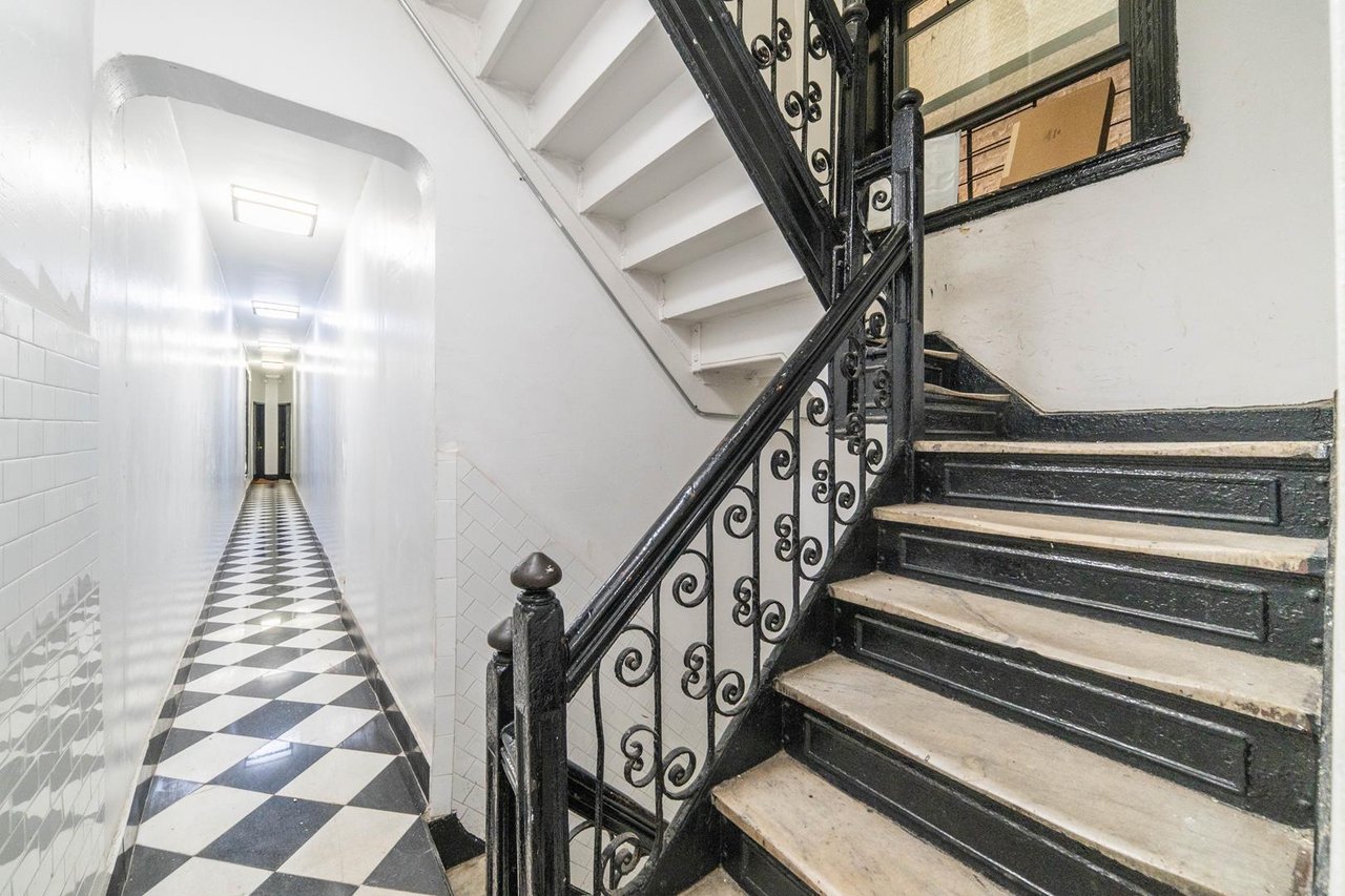142 Sullivan Street, Apt 15
