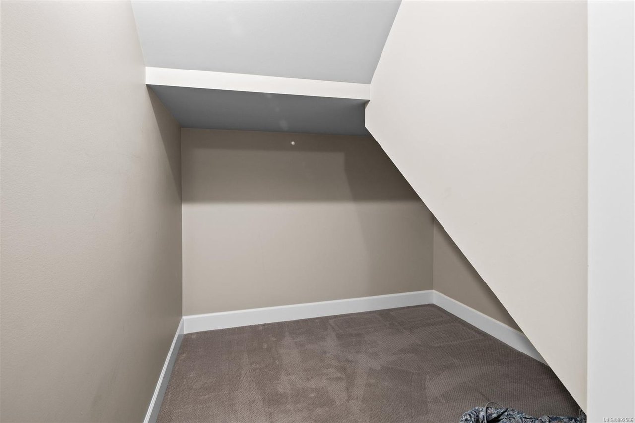 416 Pelican Dr