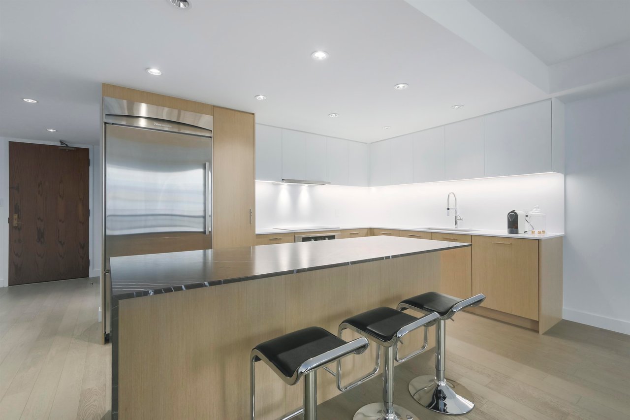 402-738 Broughton Street, Vancouver