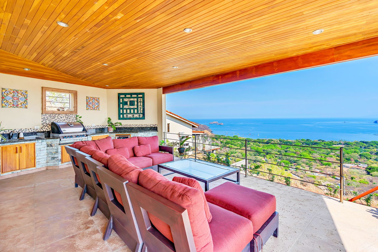 Villa Dos Playas | The Most Epic Ocean Views Along the Coast!