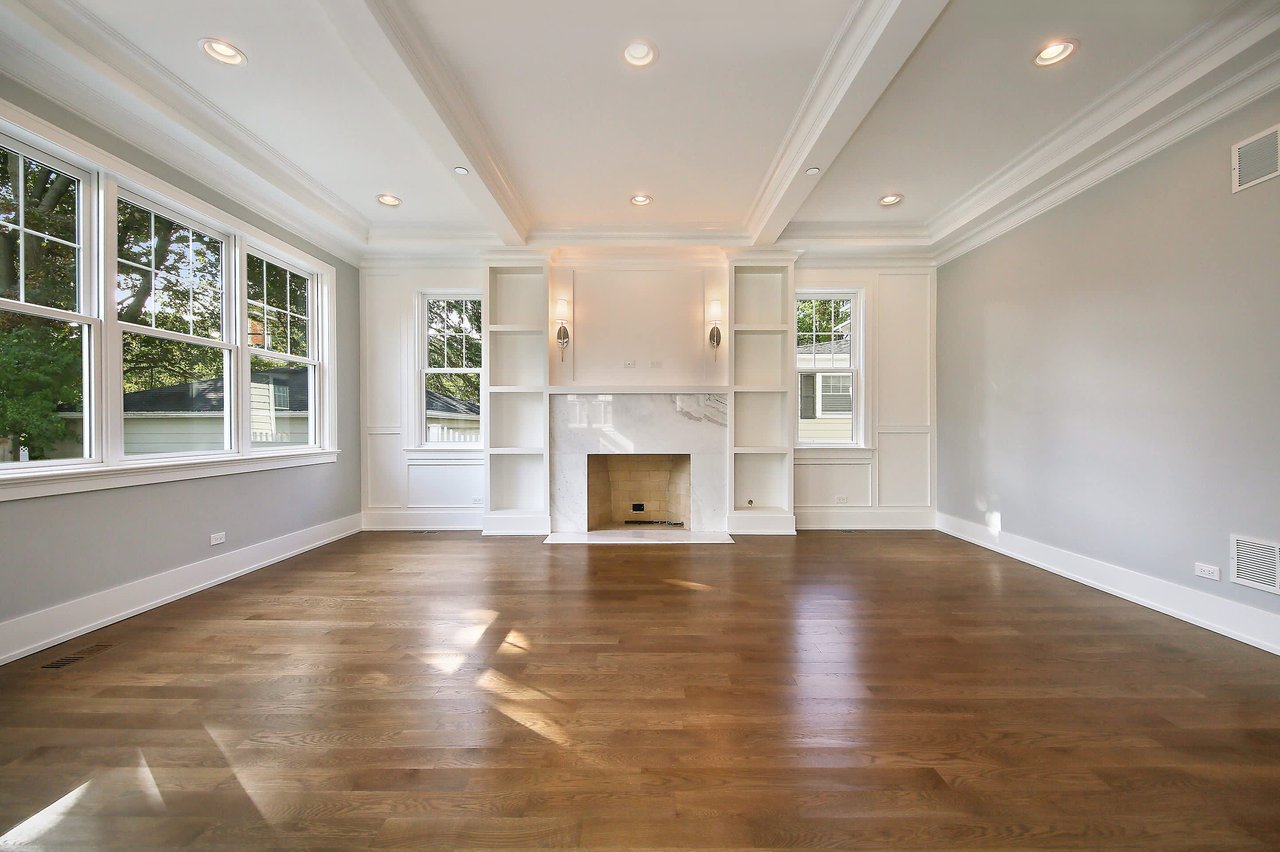 High-End Transitional Designed Home