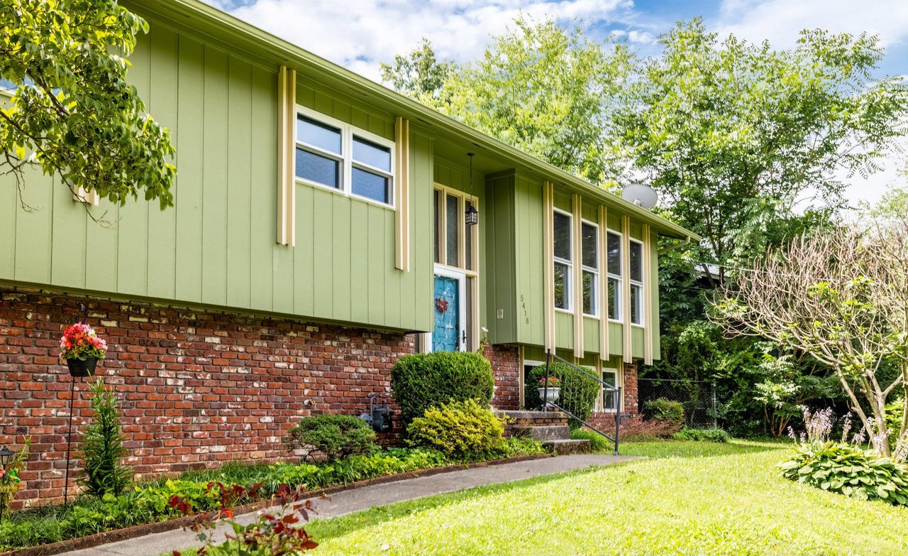 5416 Yosemite Trail
