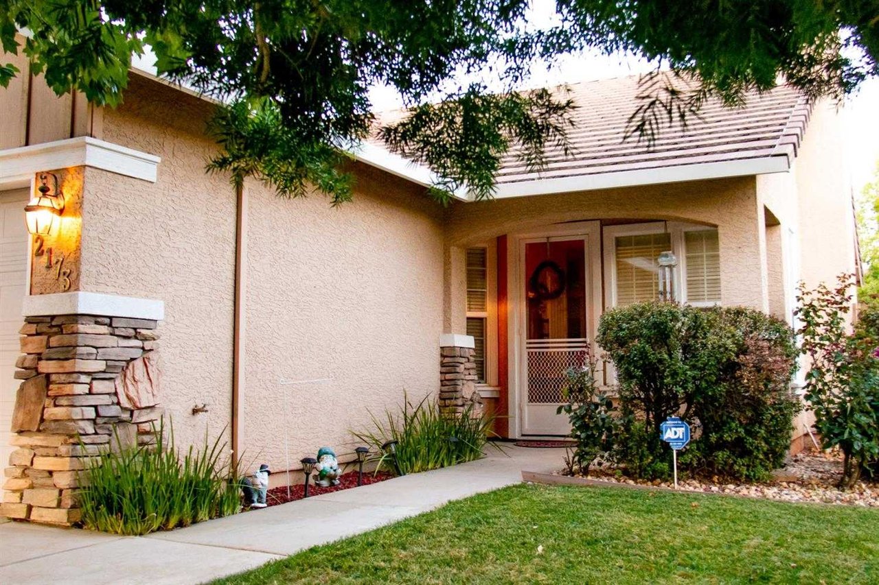 2173 Foxglove Way