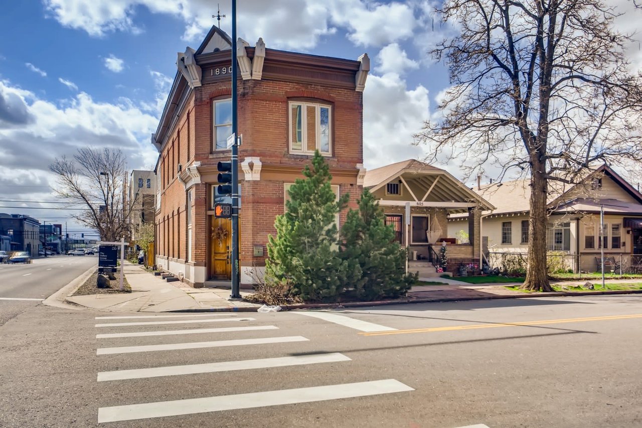 701 W 6th Ave