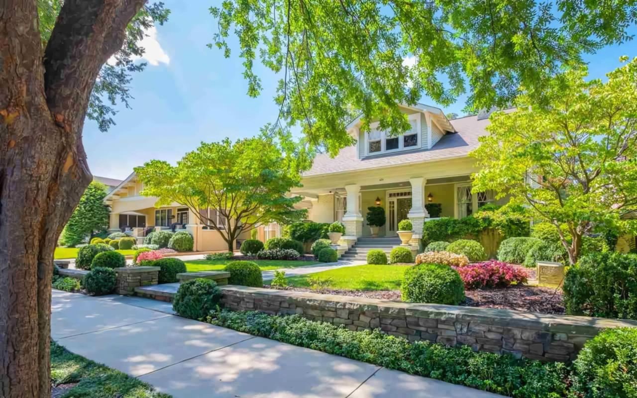 Nicole Hartenbach’s Ultimate Guide to Successfully Selling Your Home in Hampton Cove