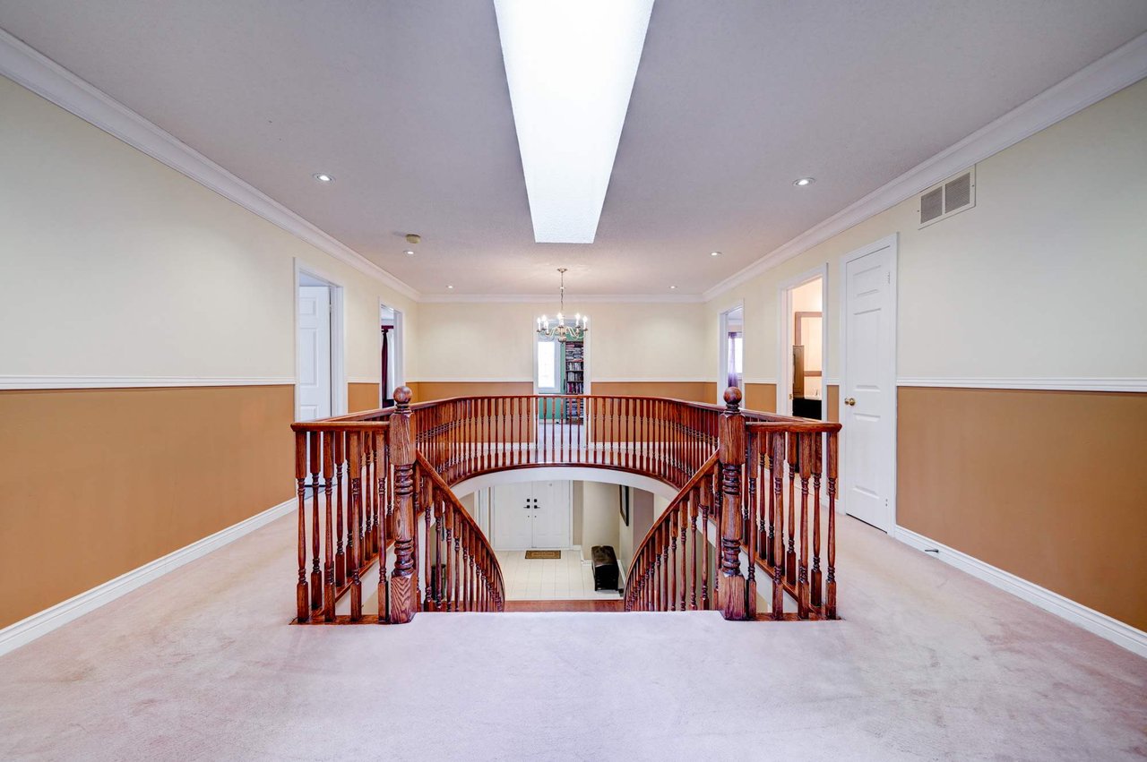 2184 Lumberman Lane