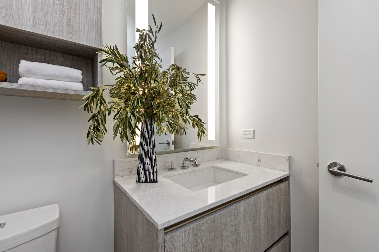 201 Folsom St #15A