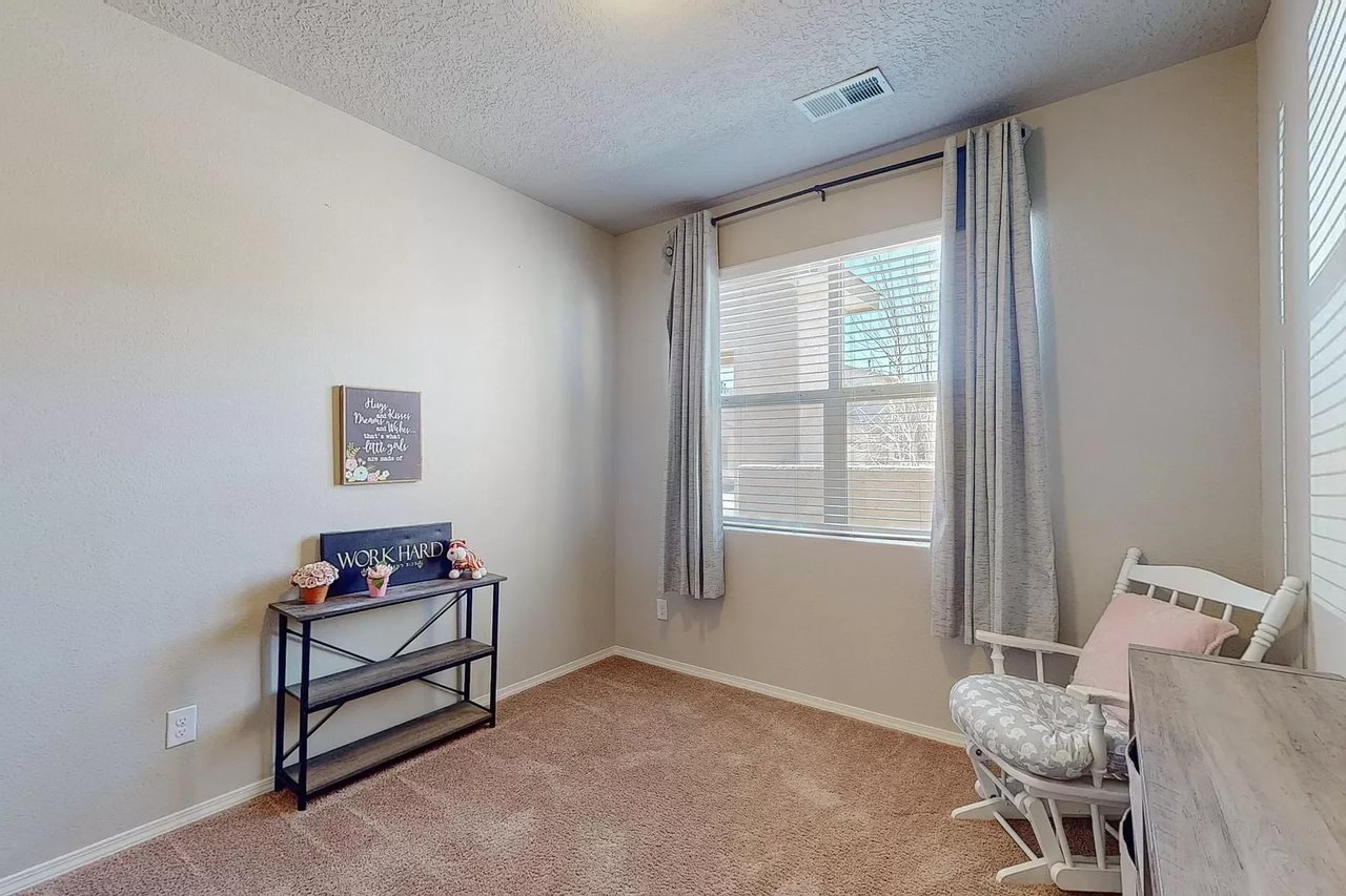 9312 Silver Mesa St NW