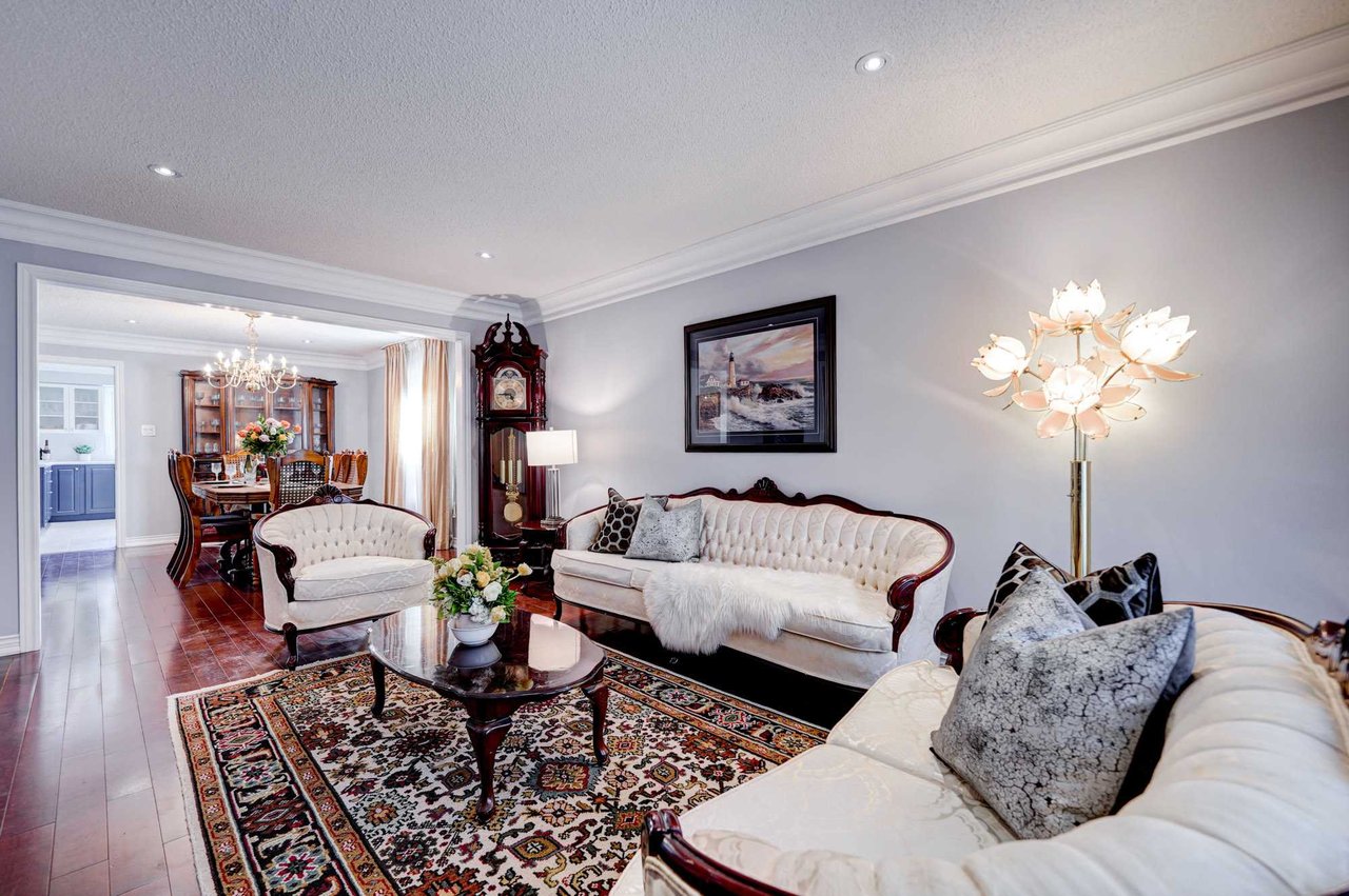 2184 Lumberman Lane