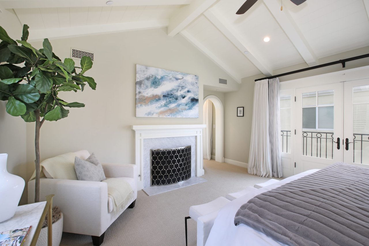 426 Dahlia Avenue
