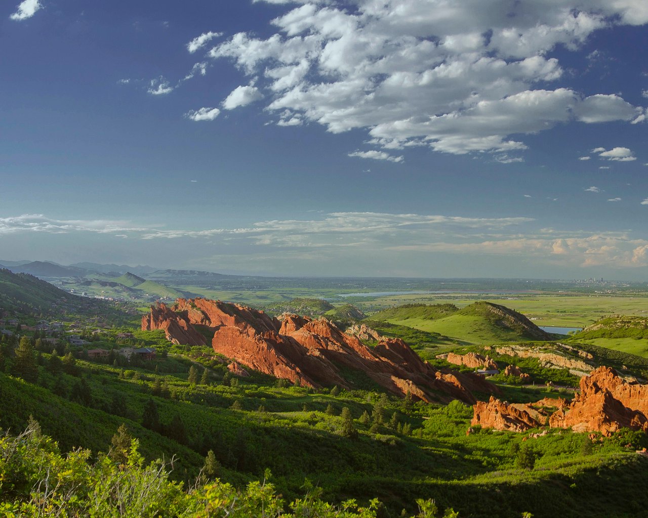 Unveiling the Charms of Roxborough Park, Colorado