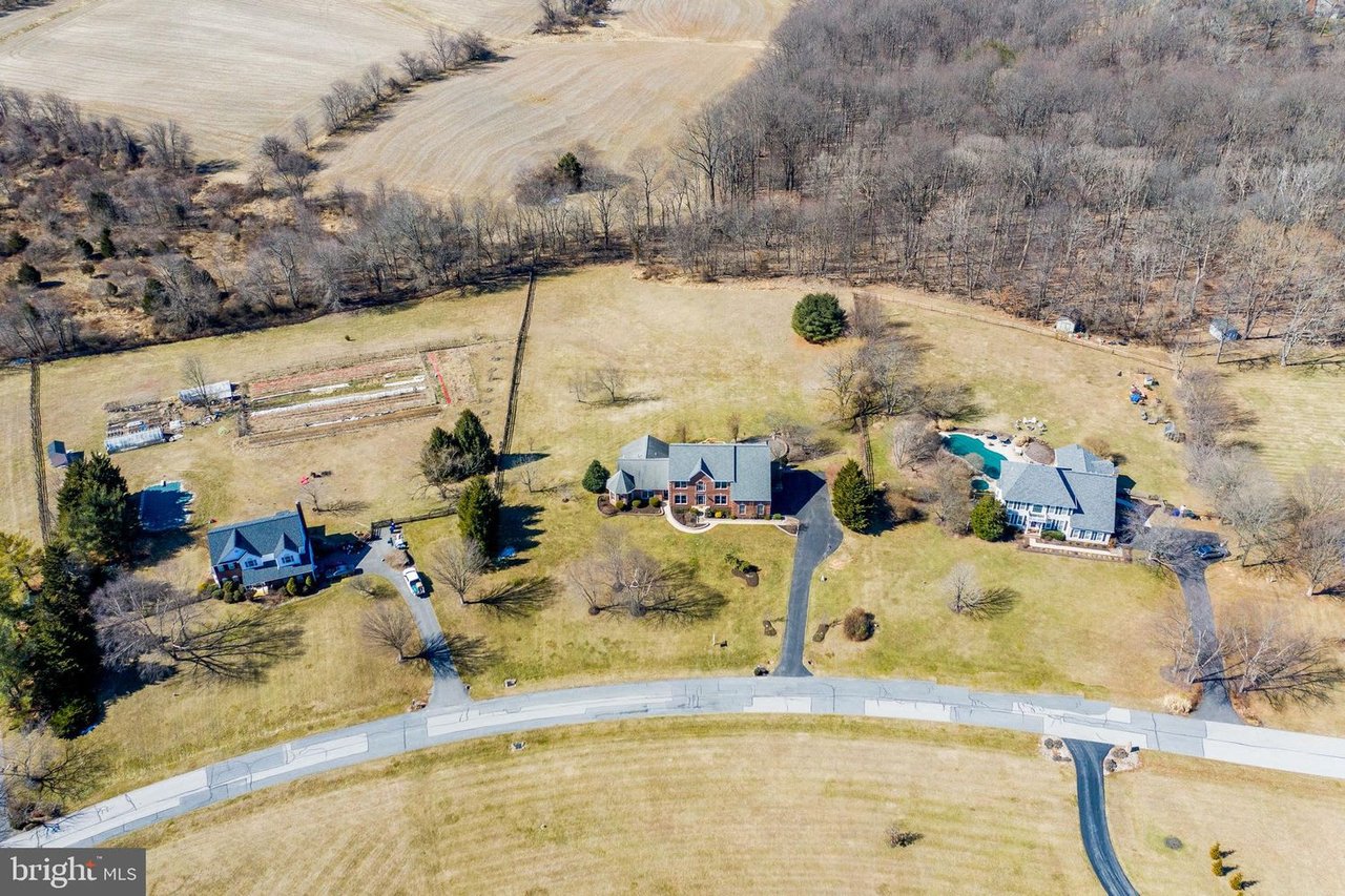743 CHESSIE CROSSING WAY