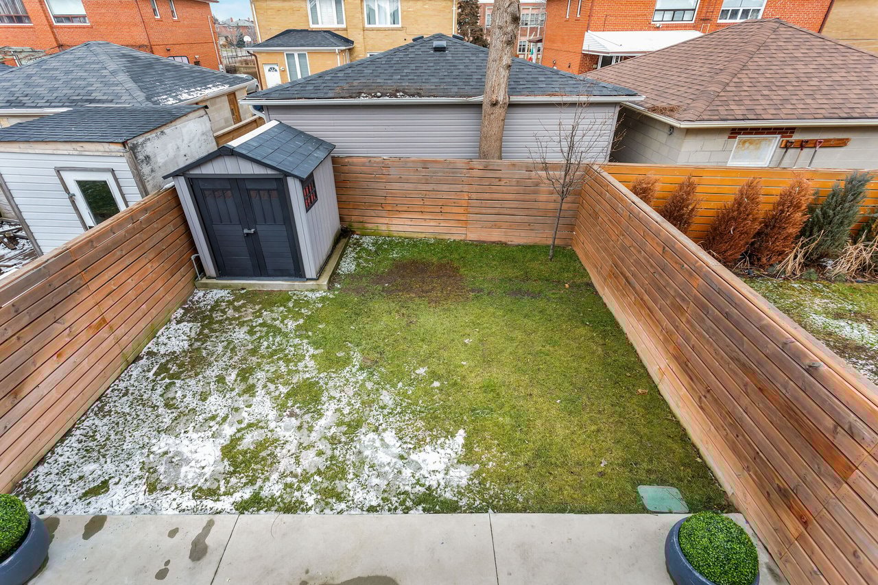Lawrence Avenue & Blackcreek - Detached