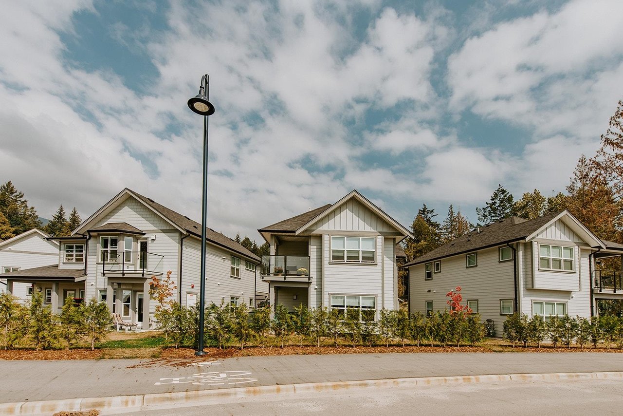 6-950 Woodsworth Rd