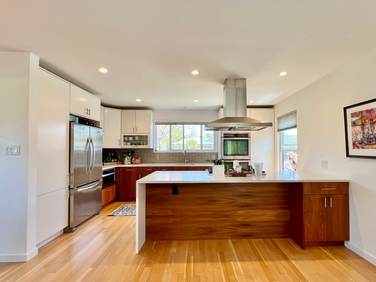 OFF-MARKET: 46 Mohawk Ave