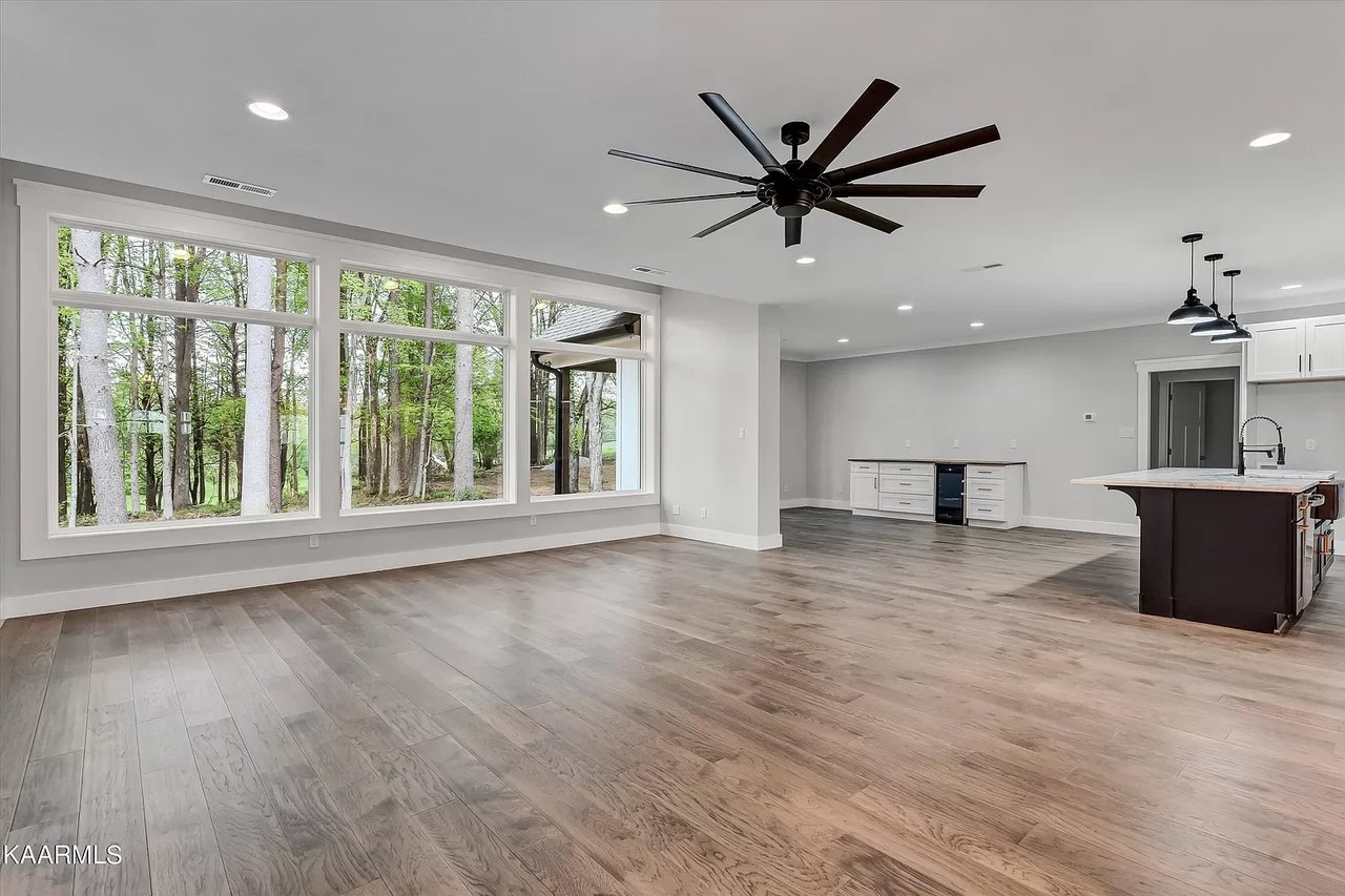2331 Tuckaleechee Pike