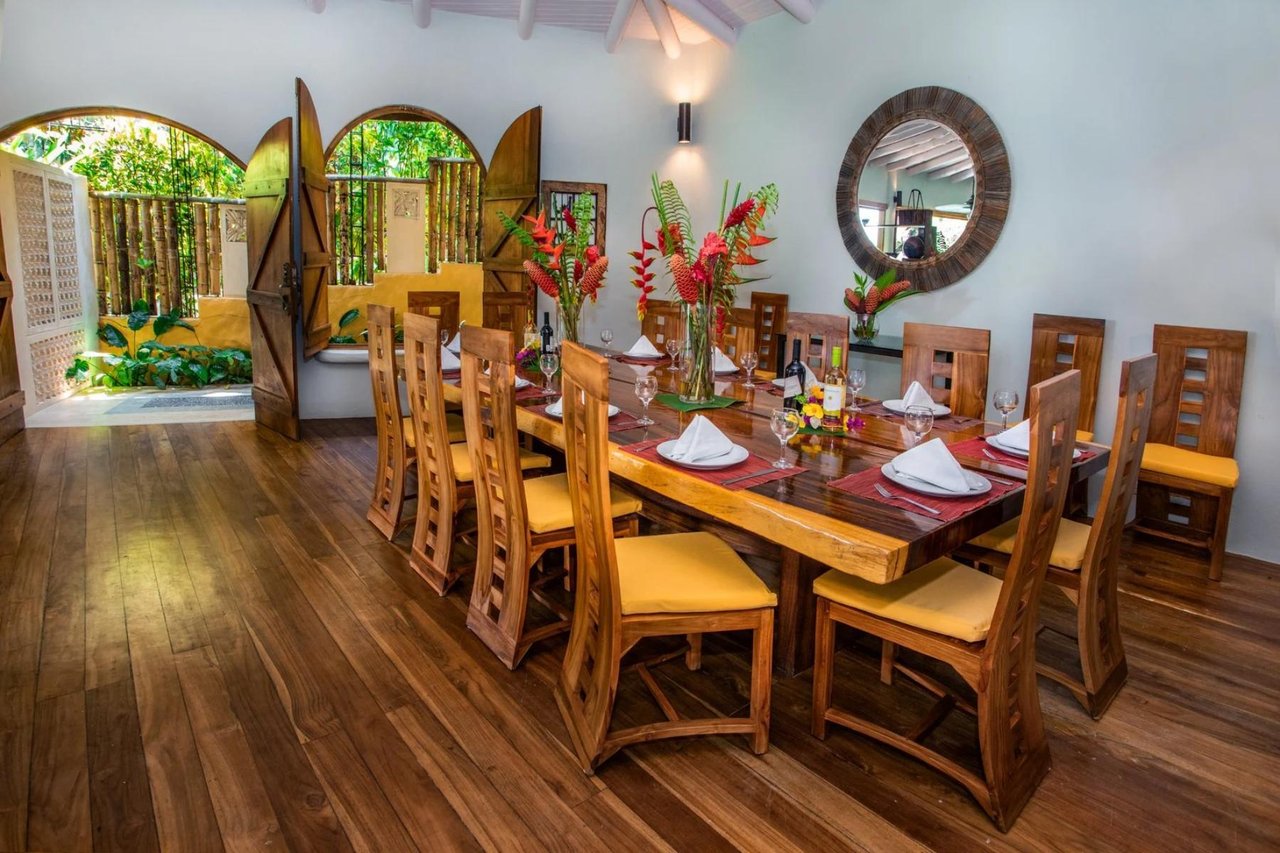 Multi Pool Luxury Estate, Manuel Antonio, Puntarenas