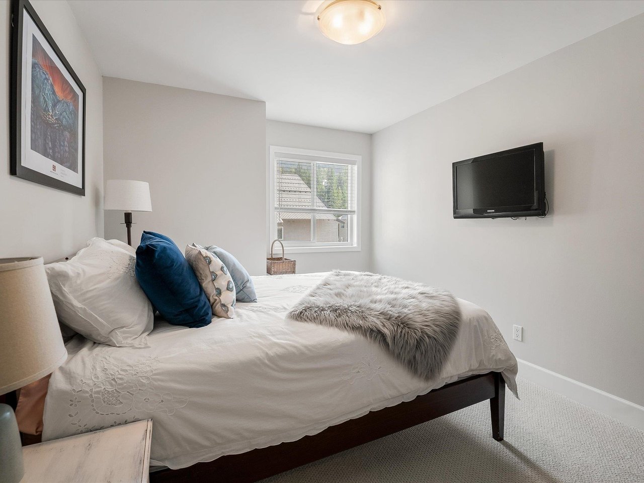 27-2230 Eva Lake Rd