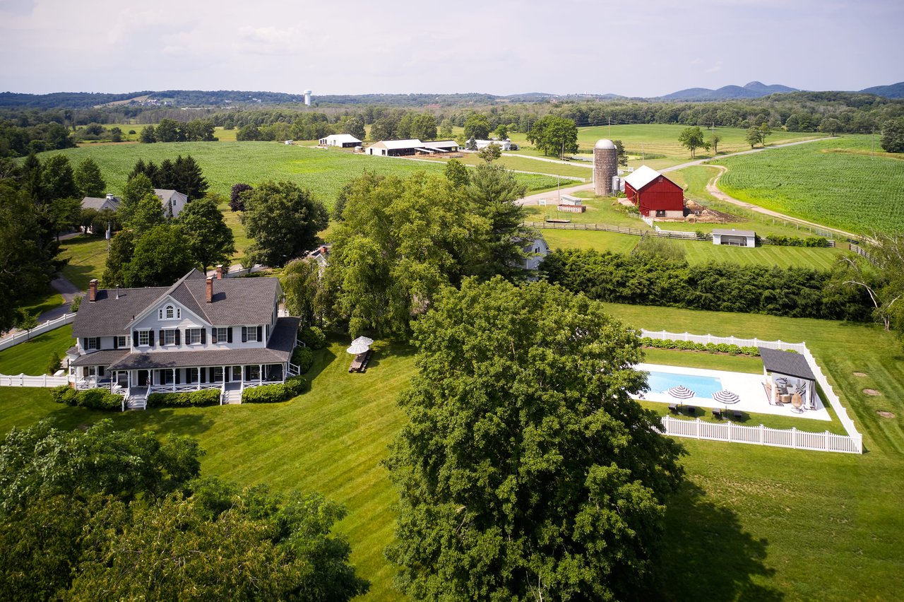 LONGHOUSE FARM 