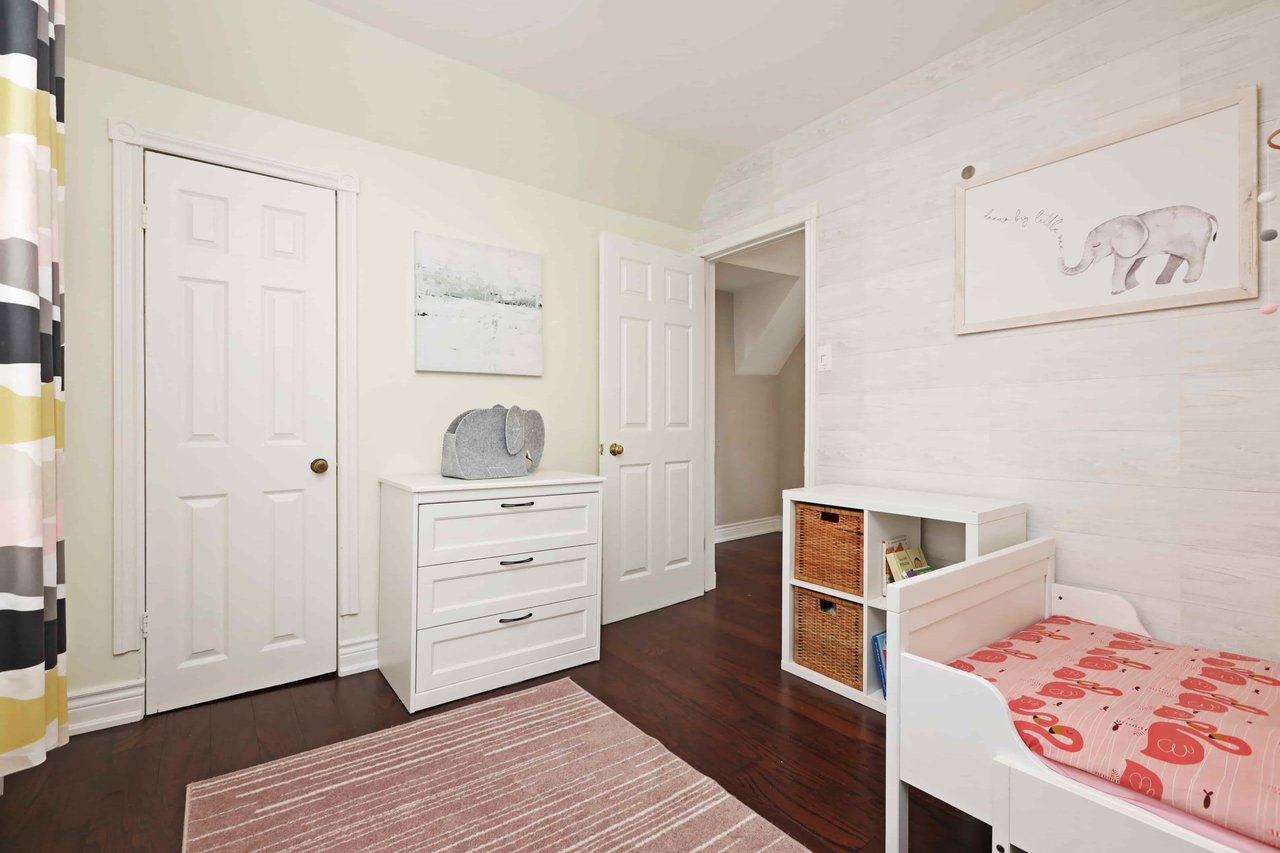 CHARMING DETACHED HOME
