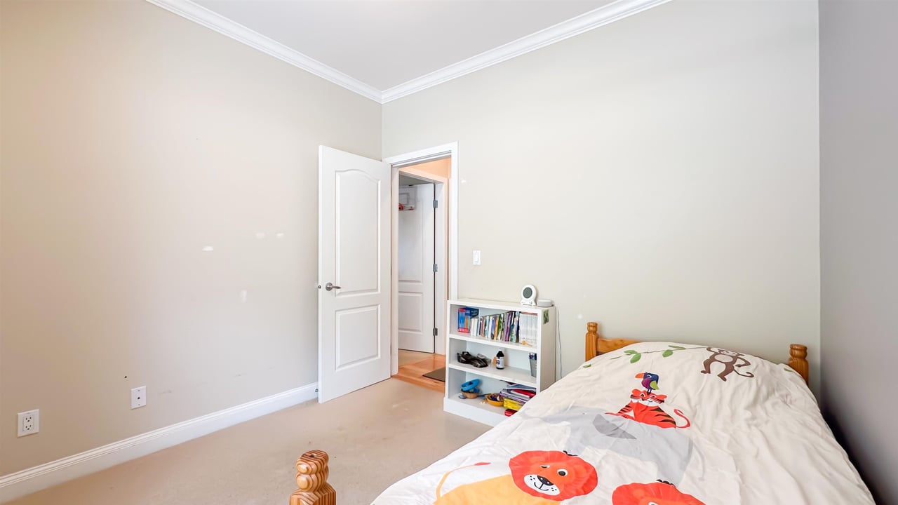 158 Stonegate Dr