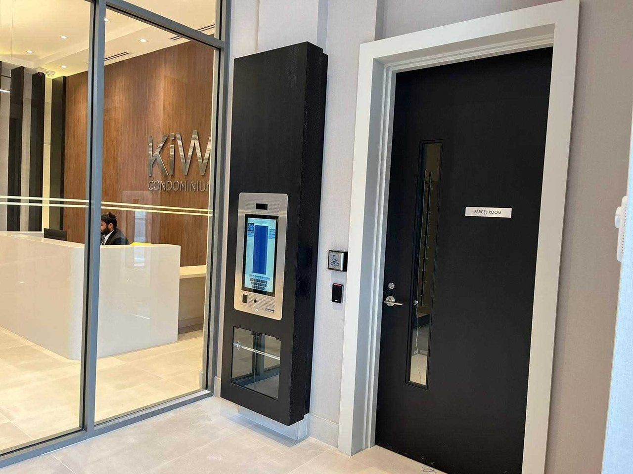 212 King William St, Unit 512