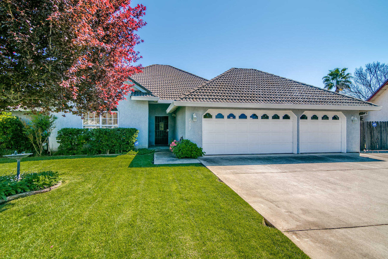 2259 DARSHA LN
