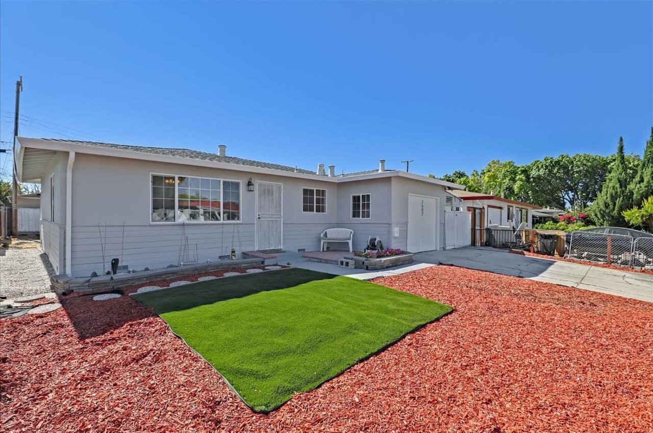 2602 Painted Rock DR