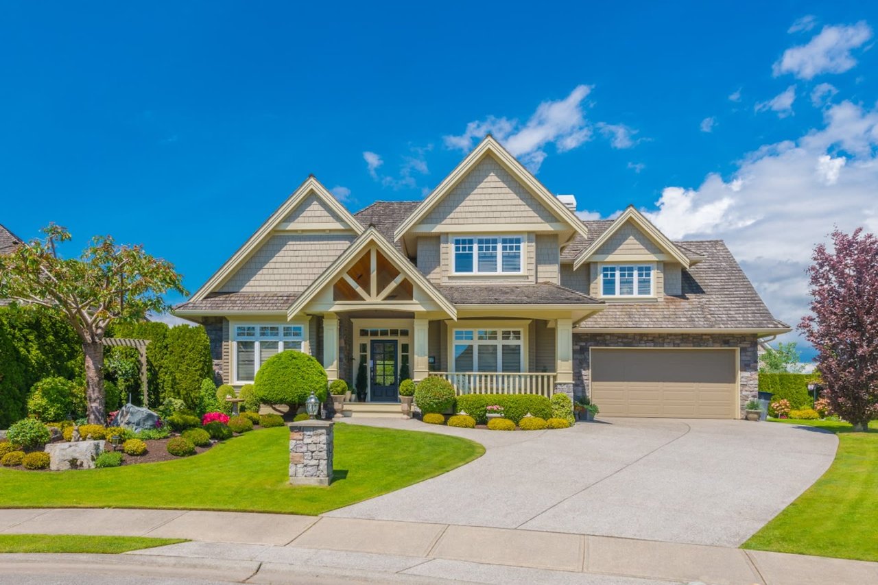 Maximizing Your Home's Curb Appeal: 3 Simple Tips for Piedmont Home Sellers