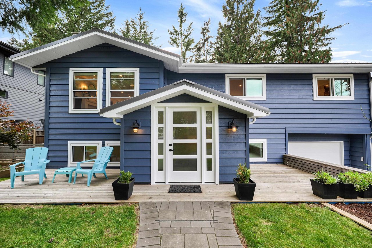 2554 Jura Cres