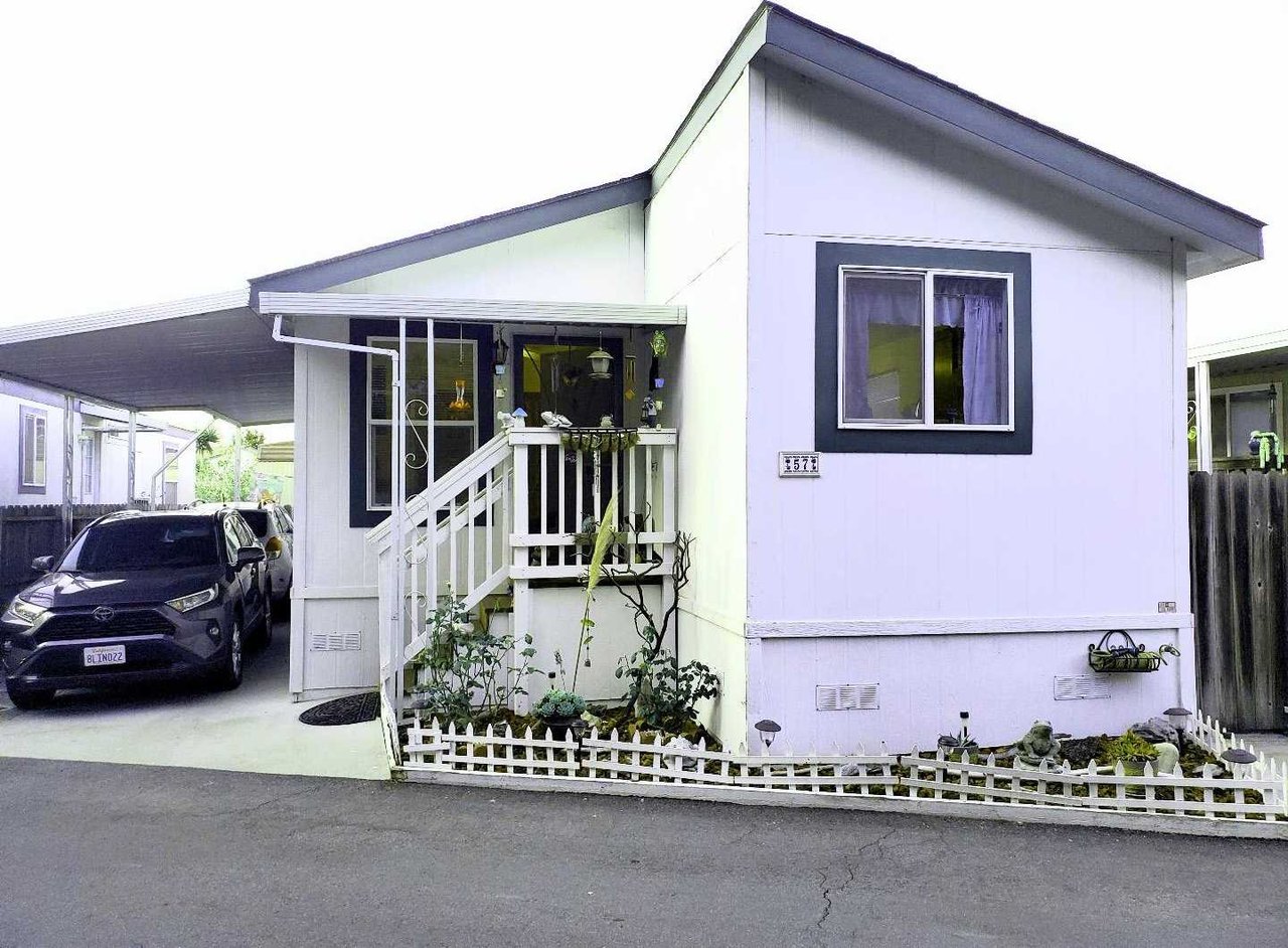 3320 Del Monte BLVD 57