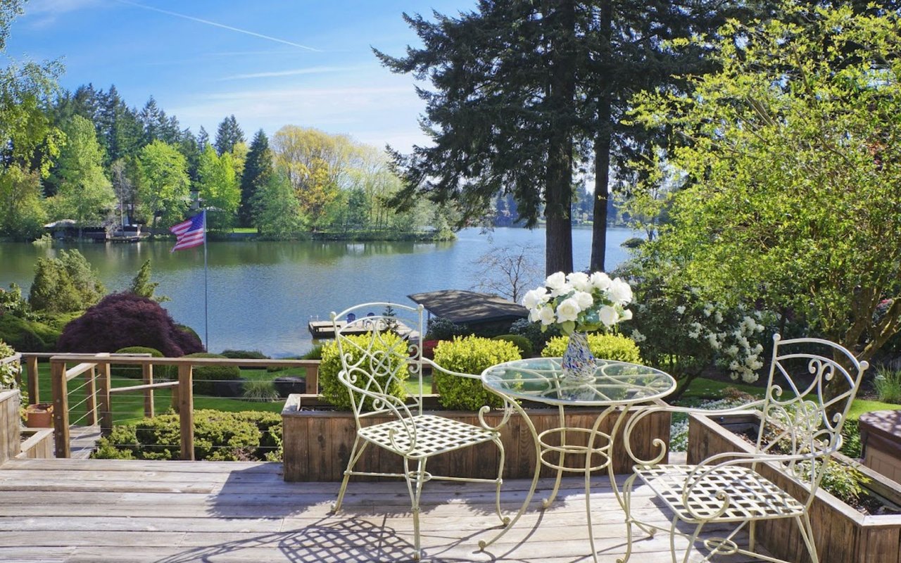 6 Reasons to Move to West Lake Hills