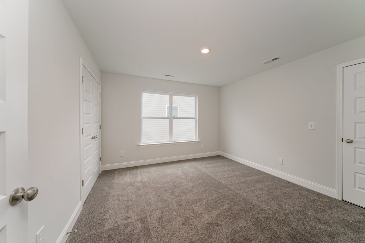 Summit Lakes Community just minutes from I-65! ATHENS CITY SCHOOLS!