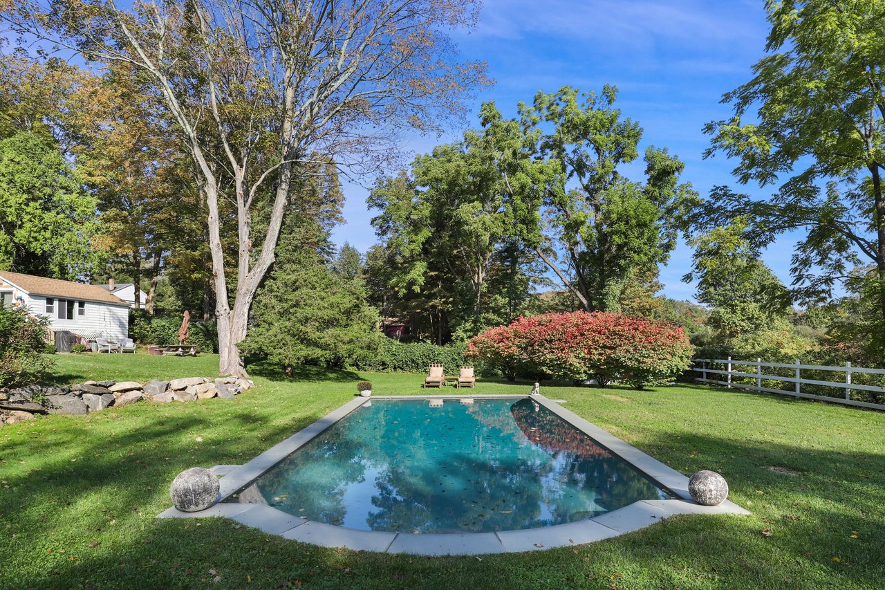 481 Old Long Ridge Road