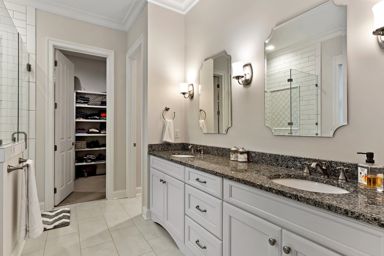 1400 Ascot Hill Terrace