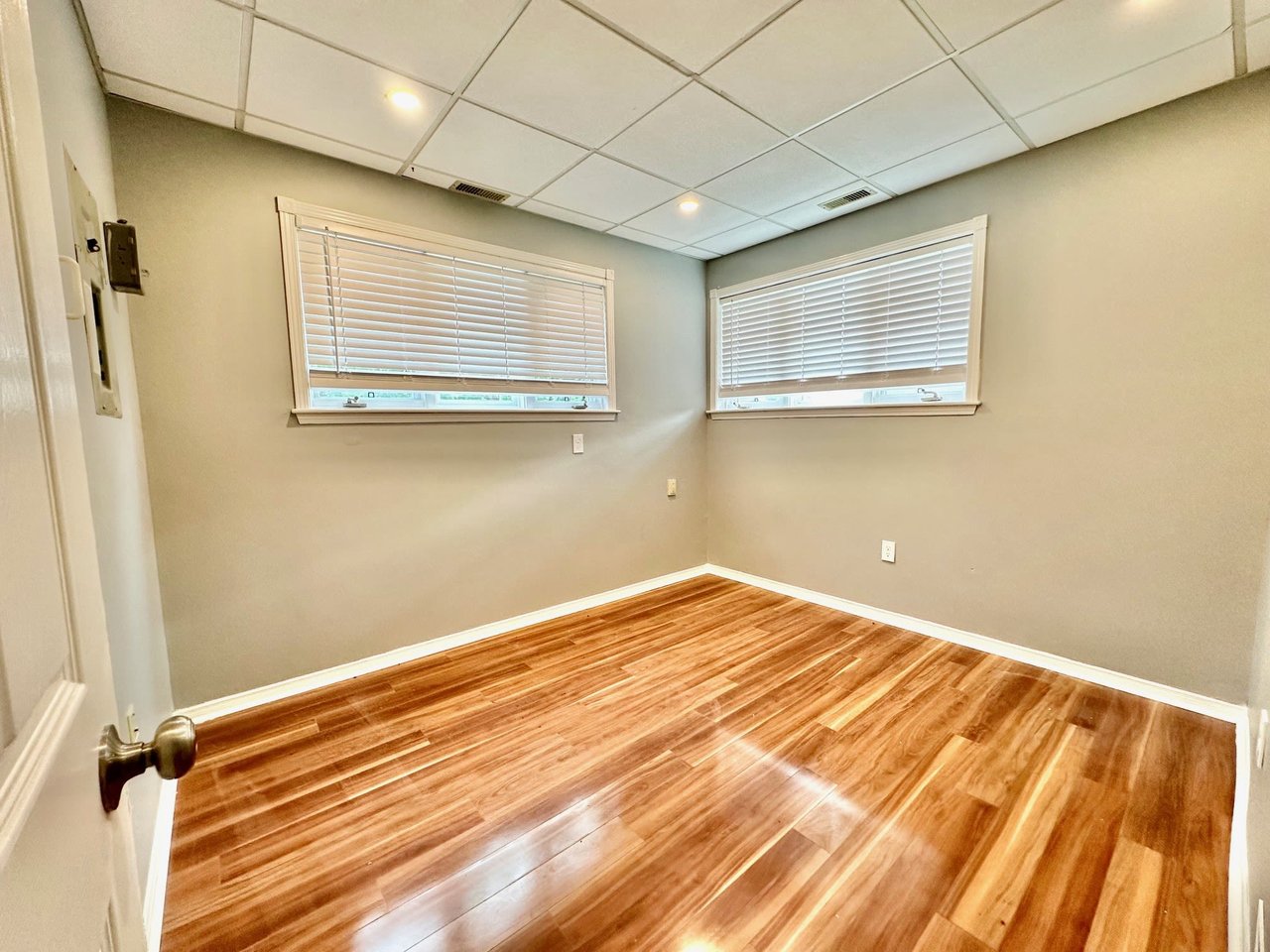 254 Elgin St