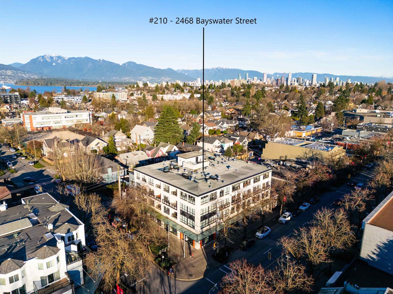 210-2468 Bayswater St