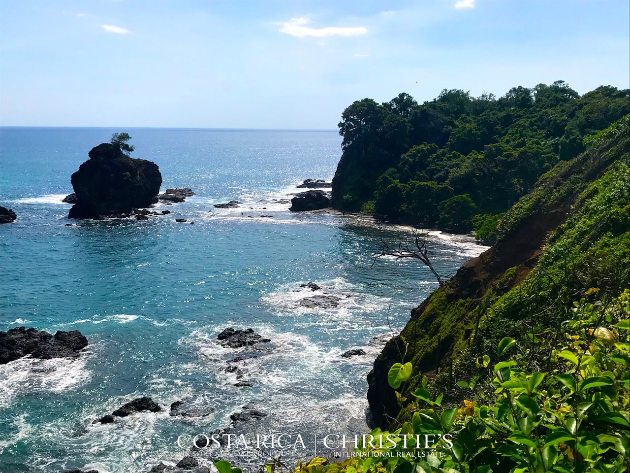 La India - Spectacular Oceanfront with Private Beach Access