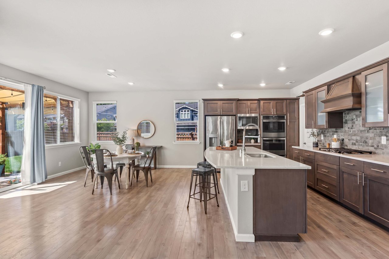 17606 131st Street E