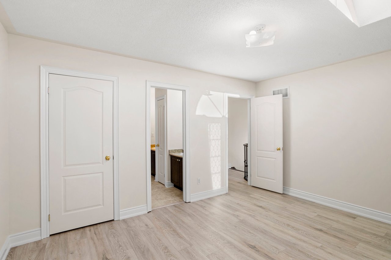 Upper Thornhill Estates