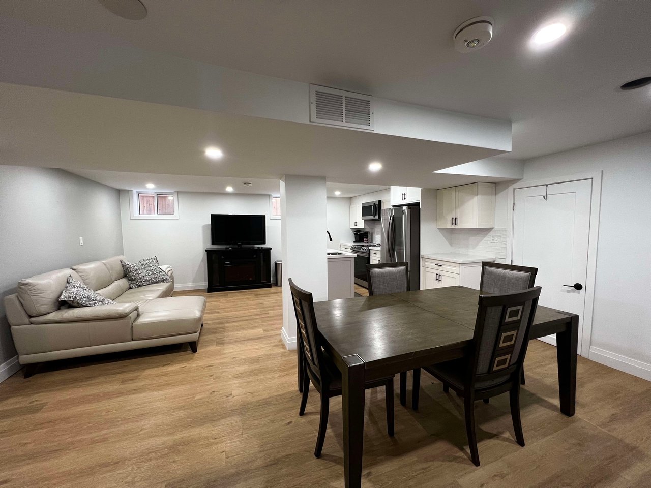519 Lowell Ave