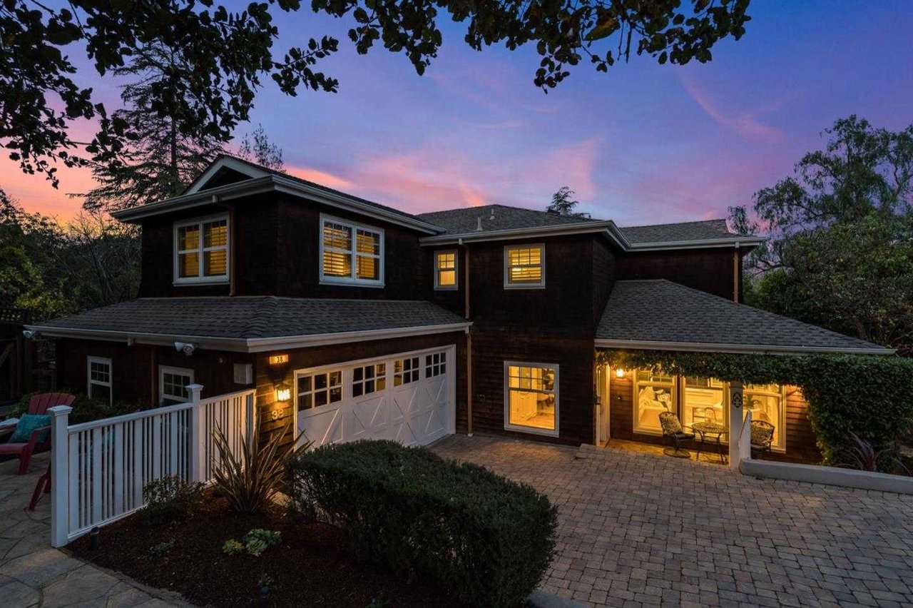 38 Pine AVE