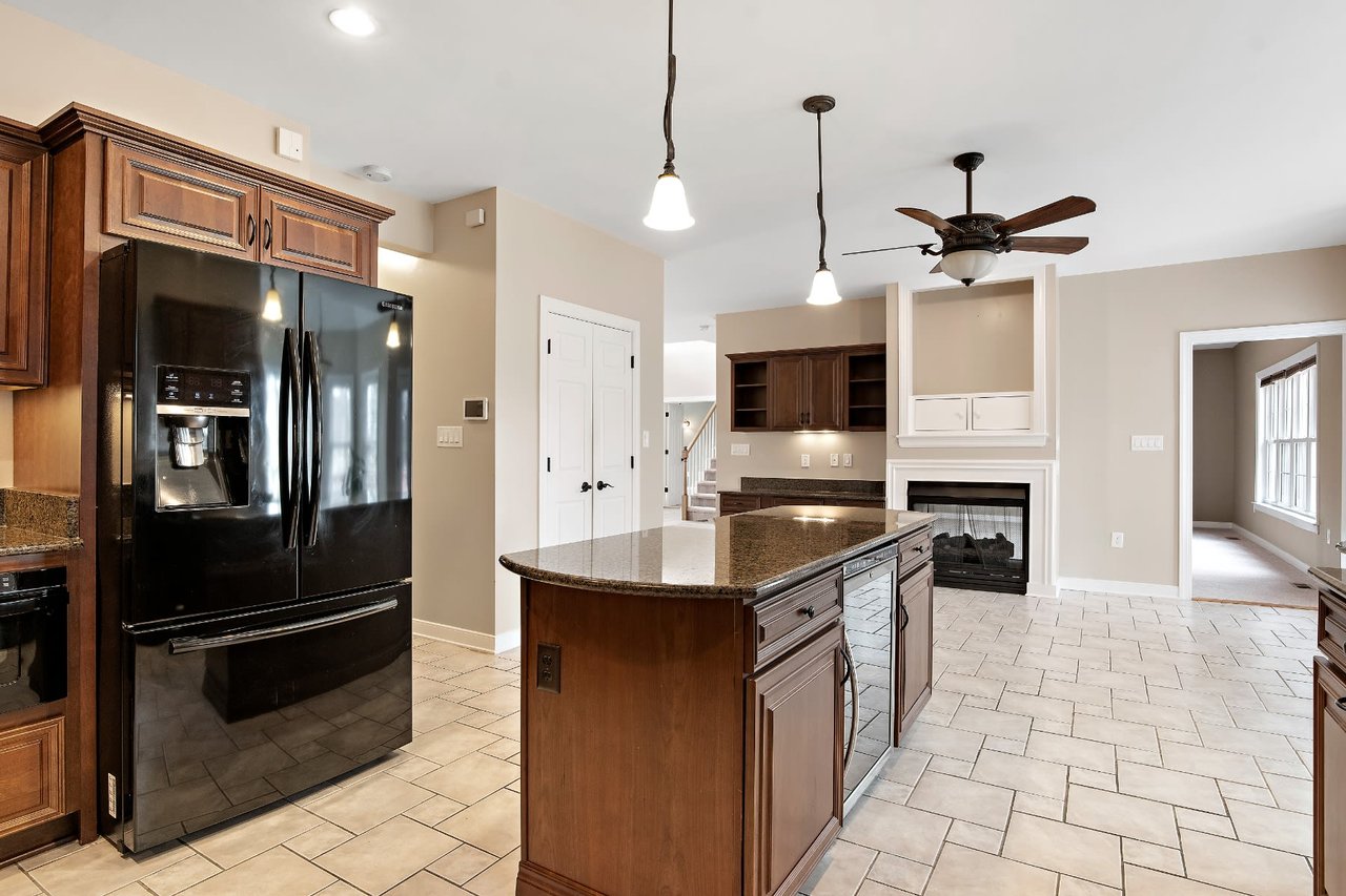 8805 Thornton Heath Drive