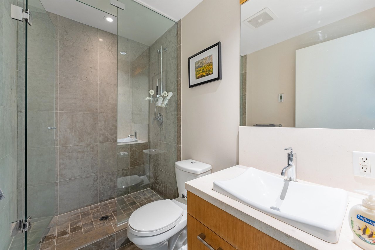 TH8-6063 Iona Dr