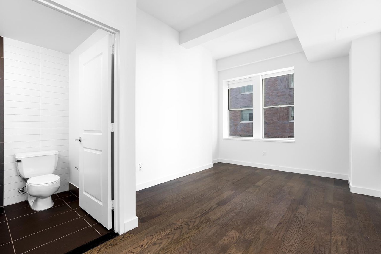 116 John Street, Apt 2507
