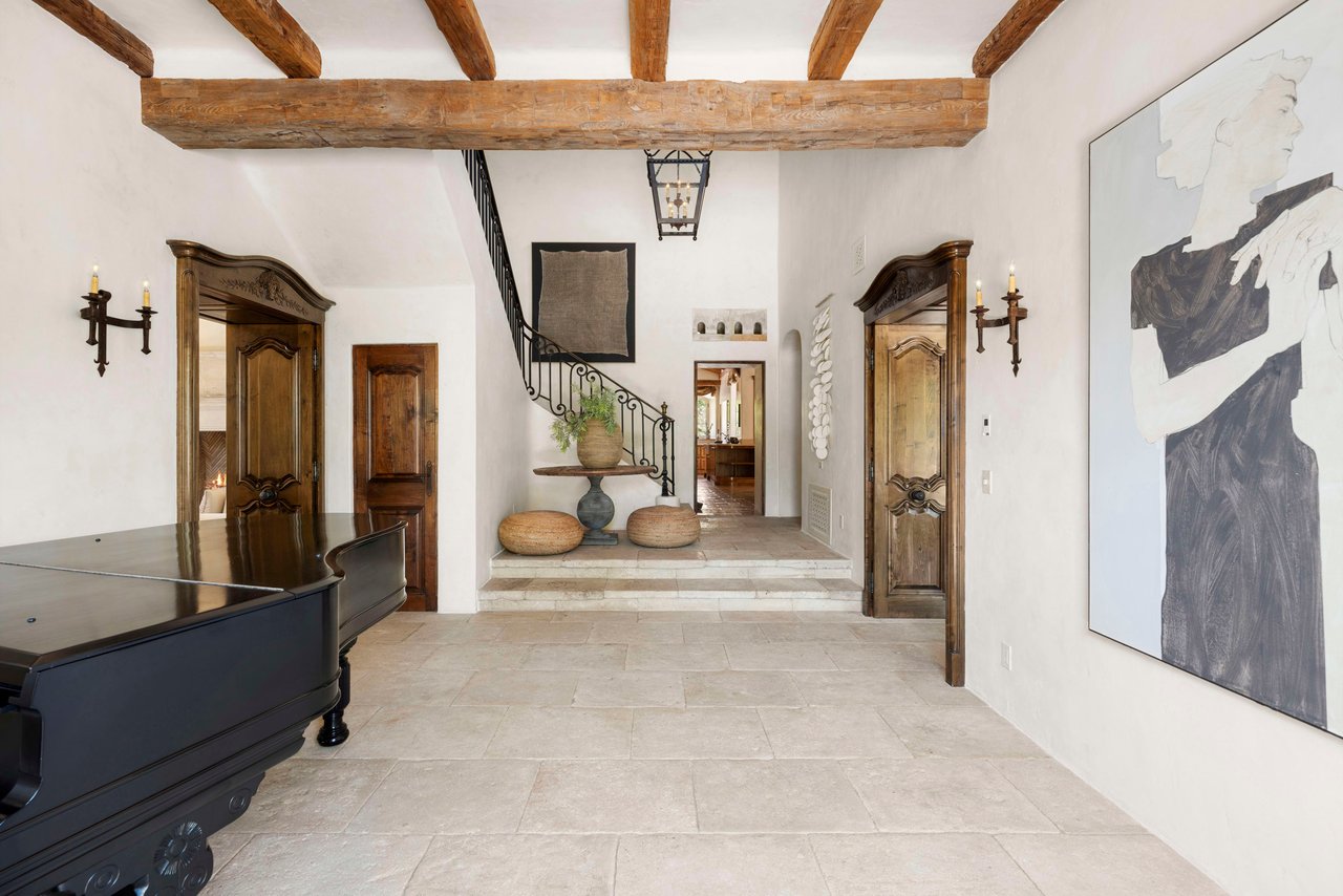 32121 Cook Lane