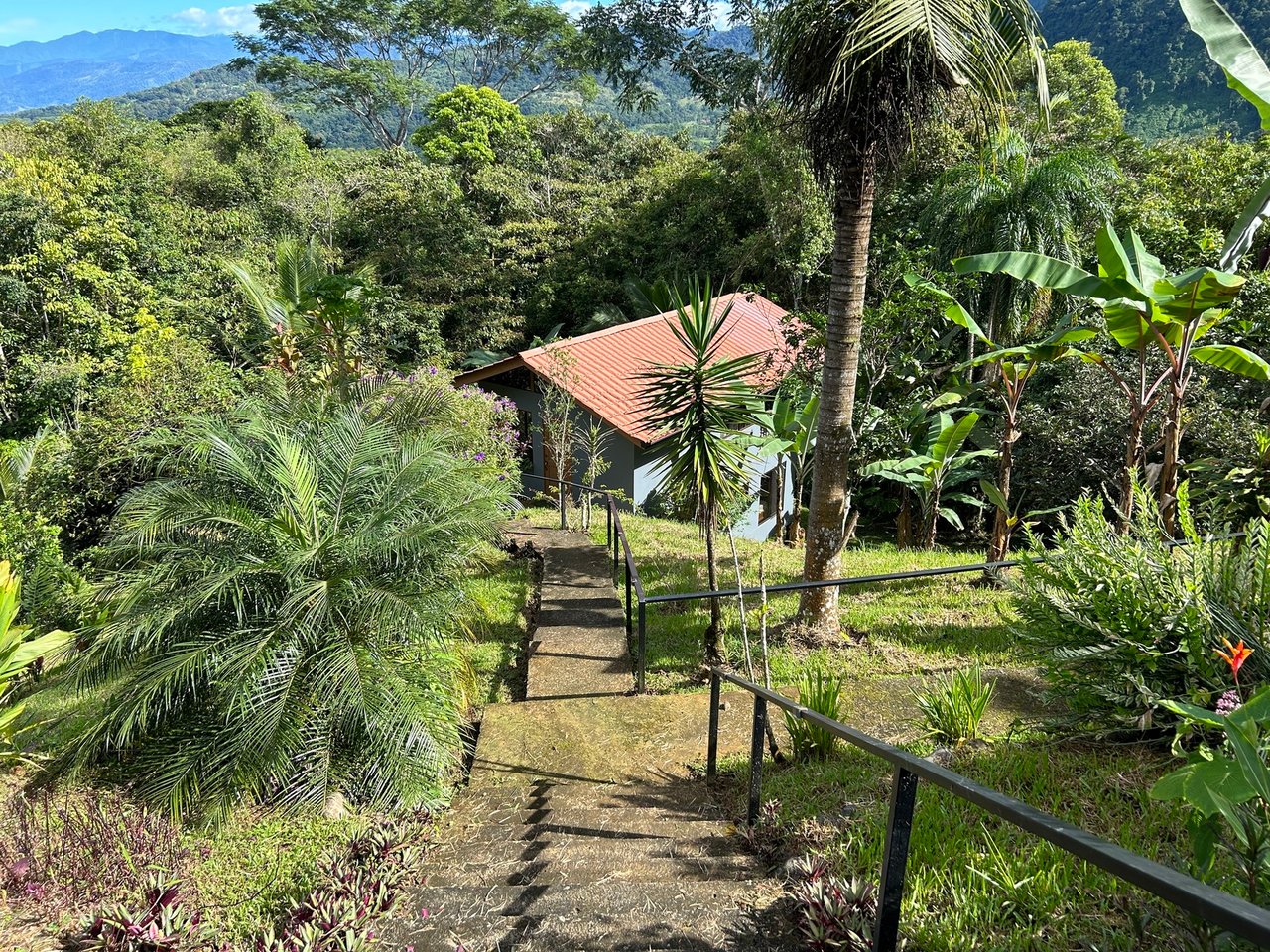 Waterfall View Cabin Estate, Perez Zeledon, San Jose